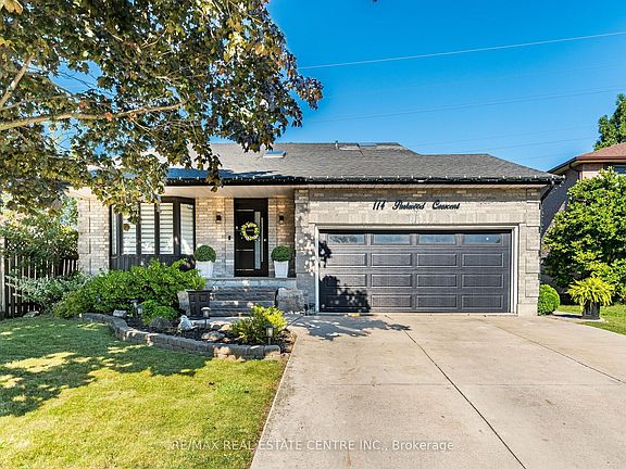 2nd image of 114 Parkwood Cres