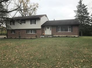 3000 Early Rd, Dayton, OH 45415