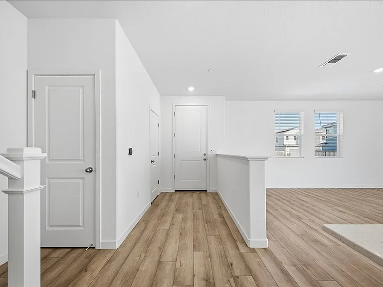 2416 Interstellar Ln — Photo 3