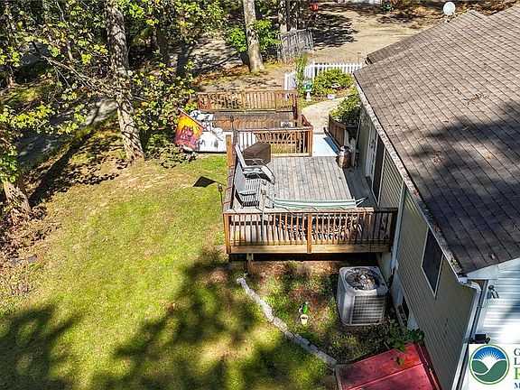 5th image of 454 Landis Ln