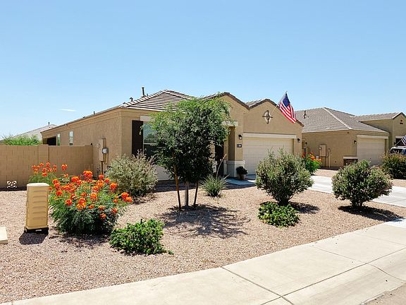 3rd image of 739 W Brangus Way