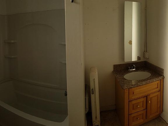 3rd image of 2605 Detroit Ave APT 3D