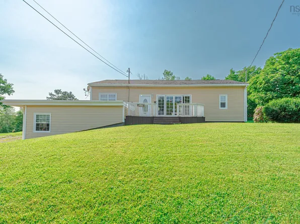 123 Chance Harbour Rd, Pictou, NS B0K 1X0