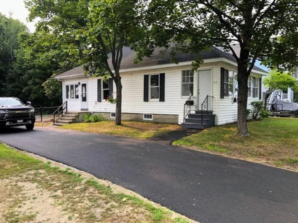 56 Park Street, Milo, ME 04463