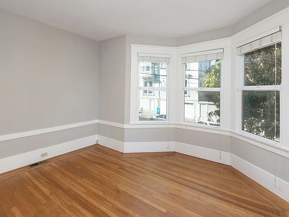 3rd image of 1896 Green St #2806