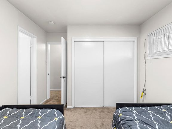 5th image of 2500 Dana St #999
