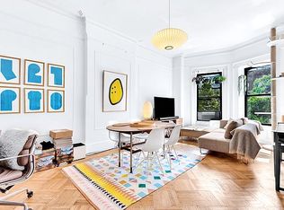 160 6th Ave #2, Brooklyn, NY 11217
