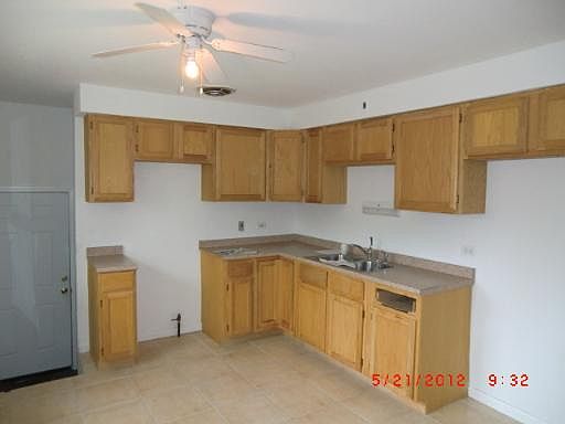4th image of 232 Park Dr