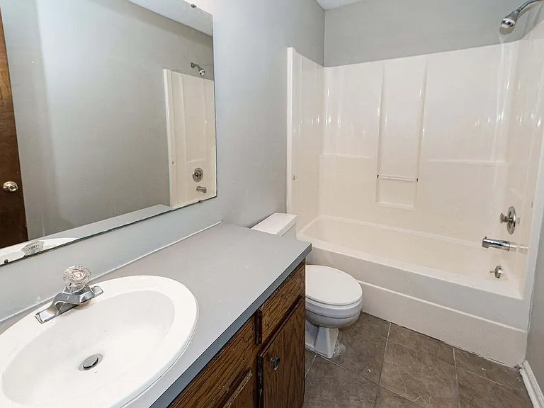 7620 Valleyview Cir — Photo 44