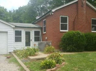 1221 Mascoutah Ave, Belleville, IL