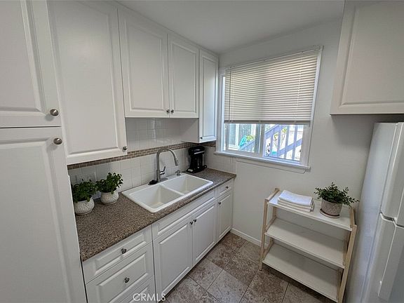 5th image of 4407 Linden Ave