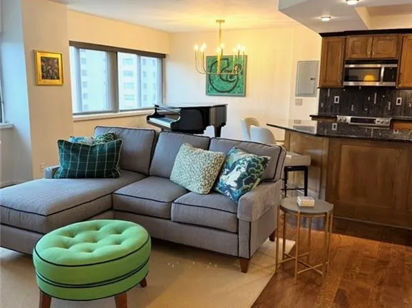 803 W 48th St APT 605, Kansas City, MO 64112
