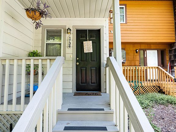5th image of 1736 Beechwood Cir N