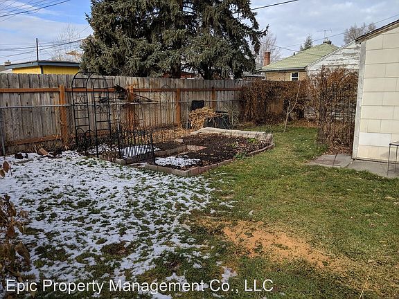 4th image of 435 E Bryan Ave