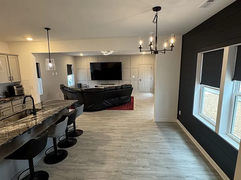 495 Switch St — Photo 7