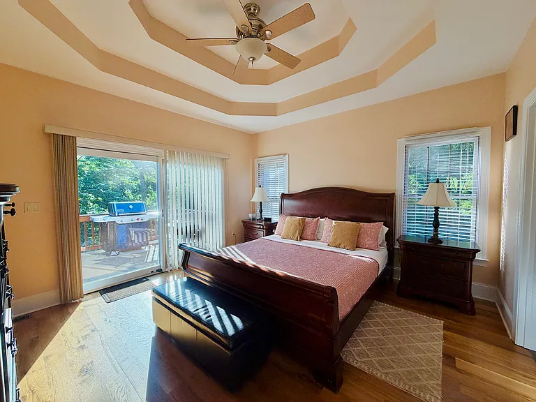 744 Golden Ridge Dr — Photo 10