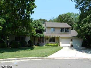 202 Creek Ct, Absecon, NJ 08201