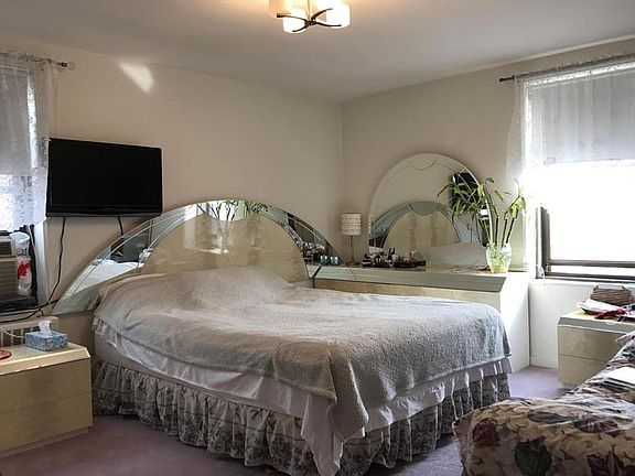 2nd image of 3105 Avenue S #G
