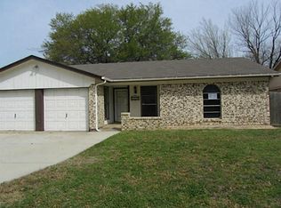 6637 Starnes Rd, Watauga, TX 76148