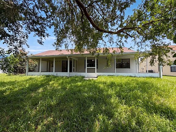 5th image of 15226 SW 39th Cir