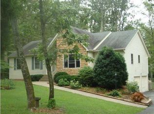 3002 Pin Oak Dr, La Grange, KY 40031