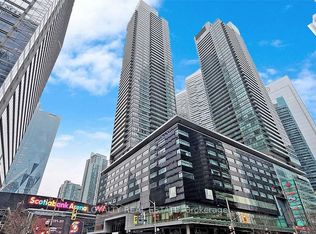 65 Bremner Blvd #4907, Toronto, ON M5J 0A7