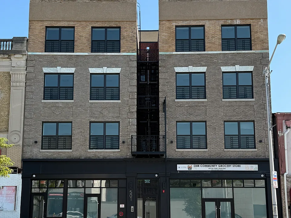 501 Central Ave #2A
