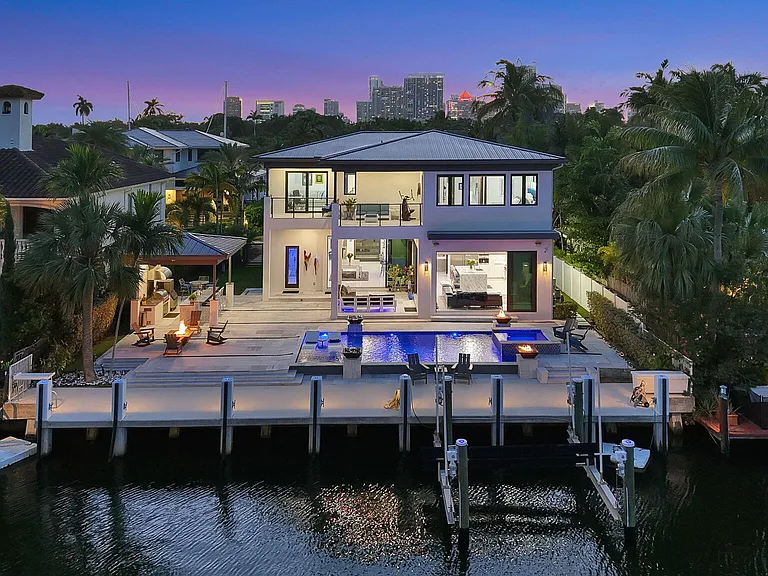 334 Isle Of Capri Dr — Photo 149