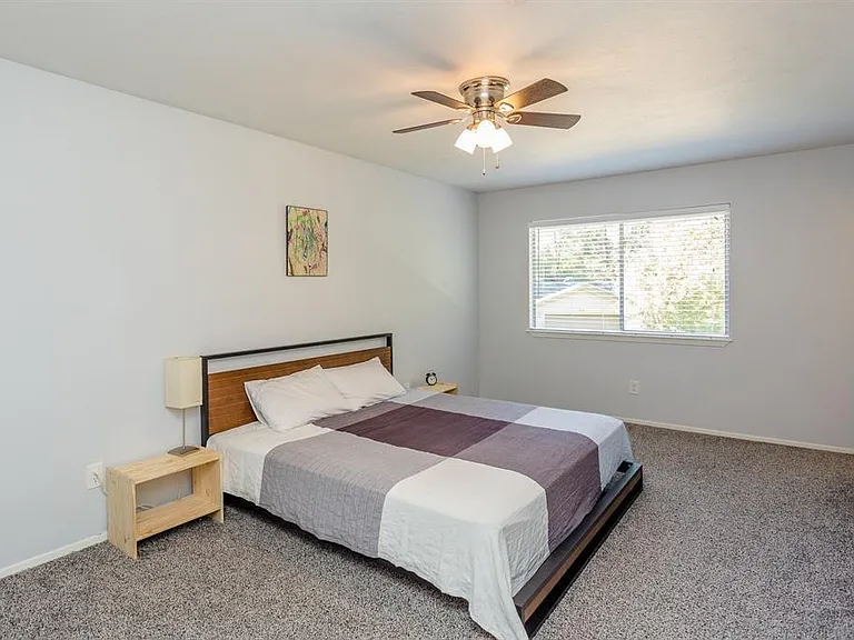 44 S Waxberry Rd — Photo 11