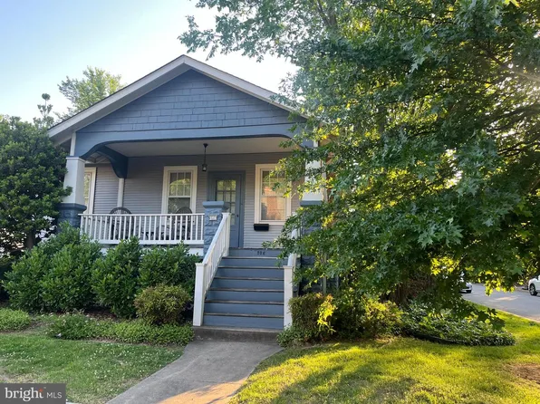 526 N Ivy St, Arlington, VA 22201