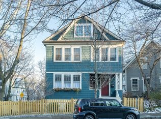 15 Toxteth St UNIT 15, Brookline, MA 02445