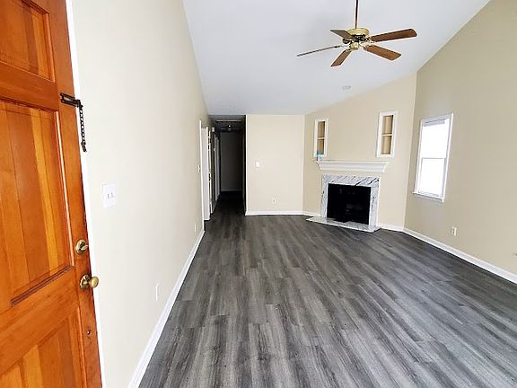 5th image of 3729 Sutton Way