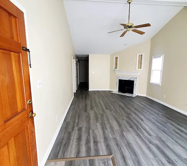 3729 Sutton Way — Photo 5