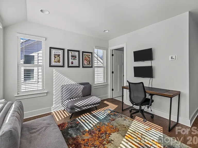 5011 York Park Ln — Photo 24