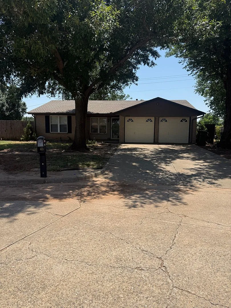 **Updated Home in Smoking Oaks Addition** — Photo 1