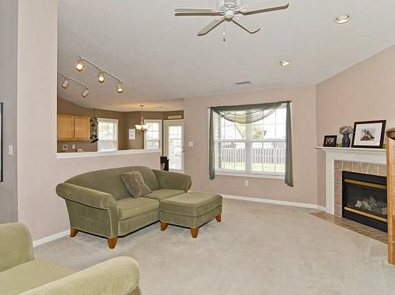 2nd image of 20571 Country Lake Blvd
