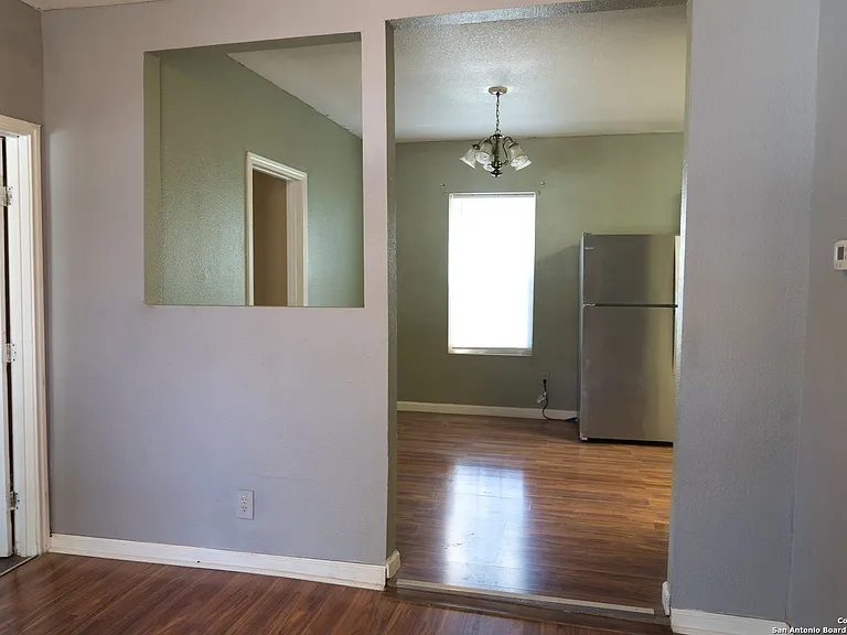 1412 Whitman Ave #2 — Photo 8