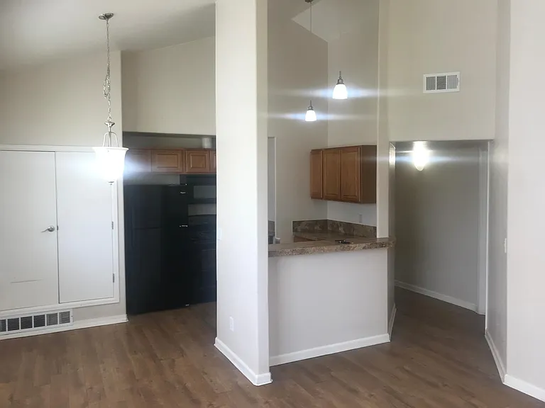 1039 S Walden Way #257 — Photo 4