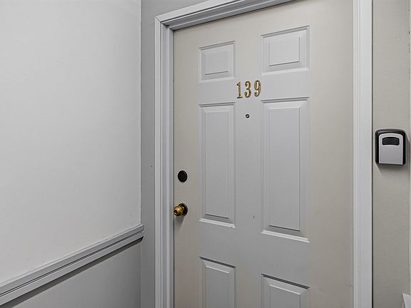 4th image of 1 Saco Island Terrace #139