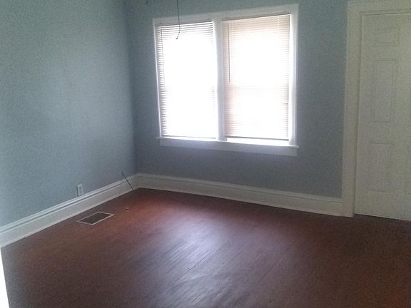5th image of 2680 E 5th Ave