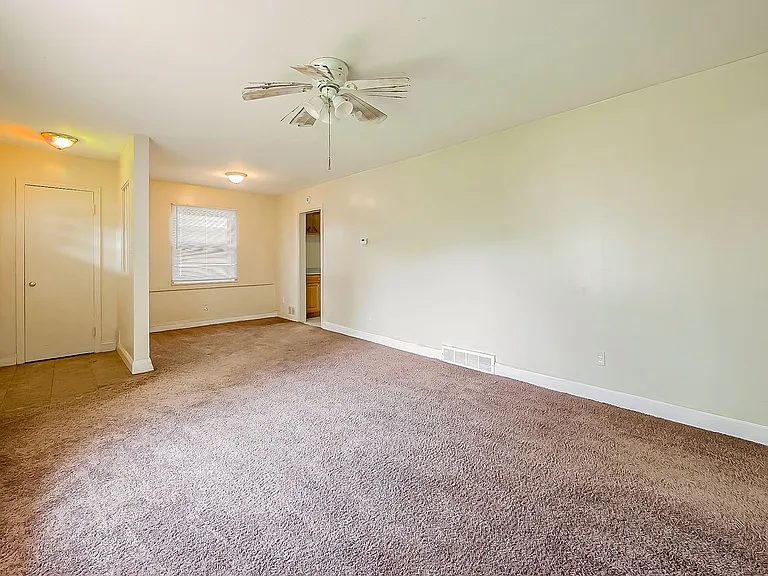 1147 E Brockton Ave — Photo 10