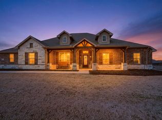 2866 Gail Dr, Farmersville, TX 75442