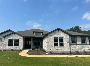 686 Lee Rd, Bastrop, TX 78602