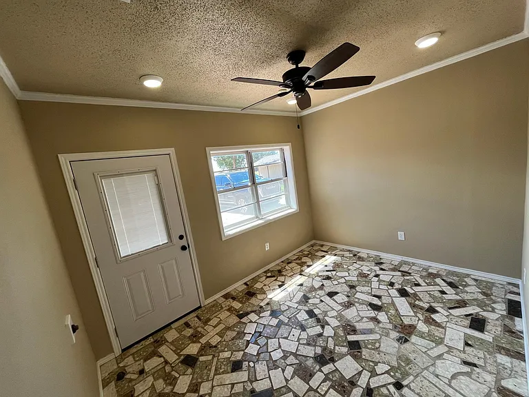 12504 Slide Rd — Photo 13