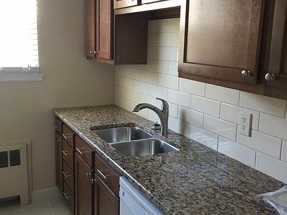 Newly Remodeled Kitchen