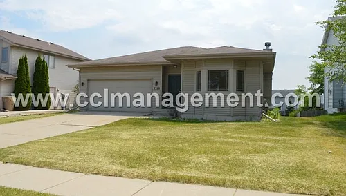 7329 Blue Maple Trl Photo 1