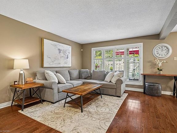4th image of 1507 Upper Middle Rd #3