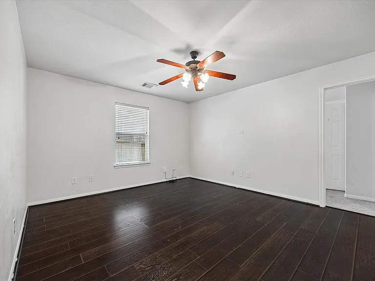 19114 Mercant Mark Ln — Photo 23