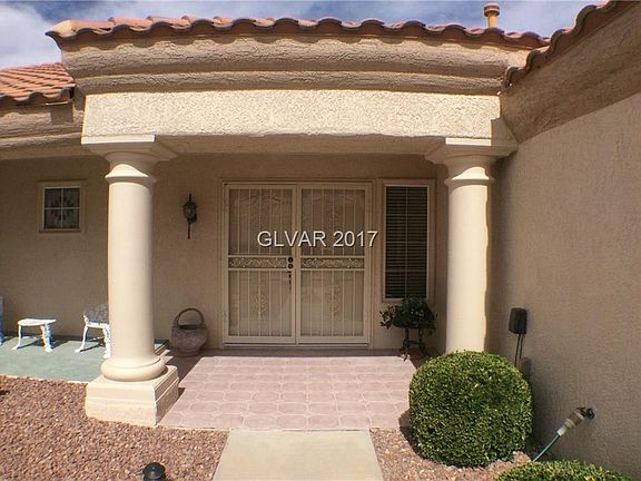 3rd image of 3020 Bonnie Rock Dr