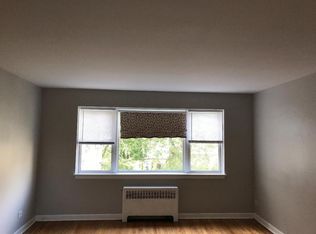 6331 N Albany Ave #1, Chicago, IL 60659